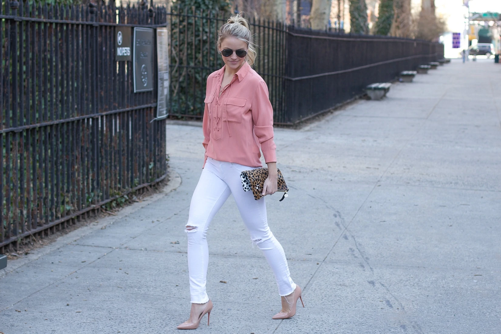 lace up top