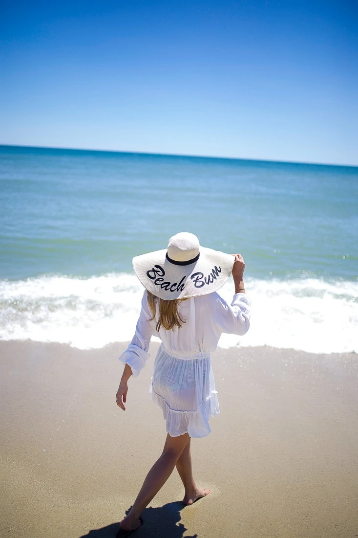 wide brim straw hat, floppy hat