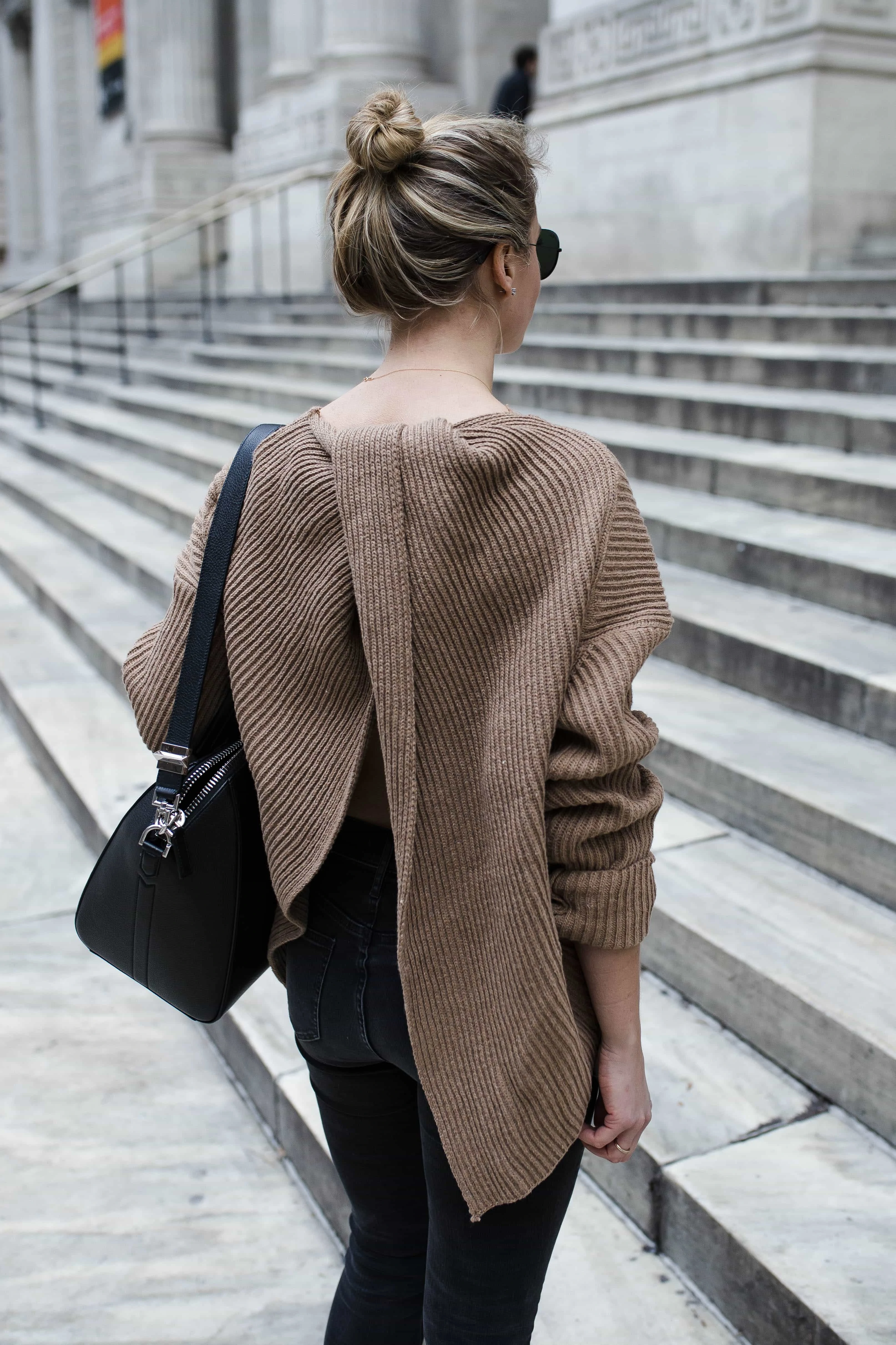 twist back sweater