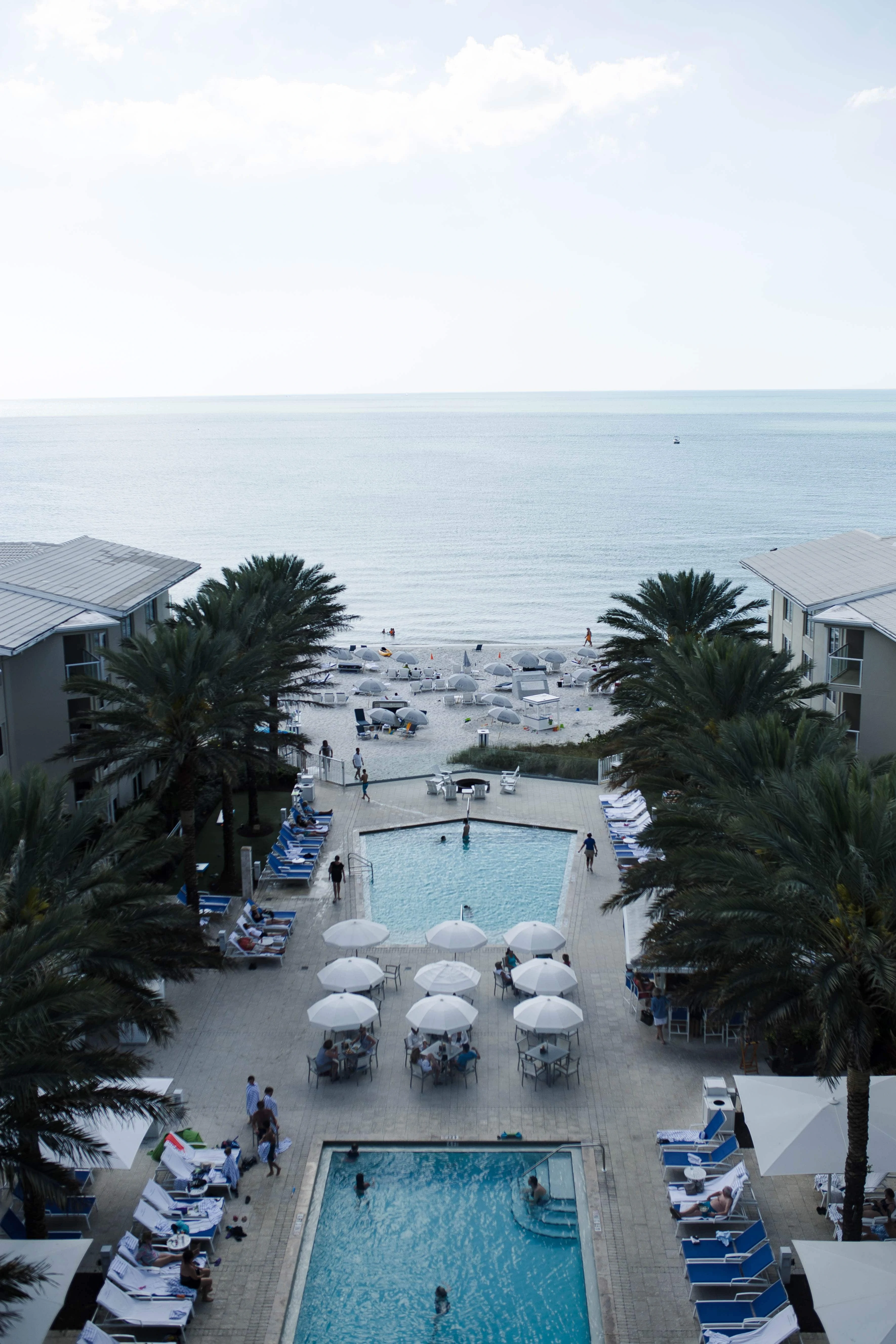 edgewater beach hotel naples